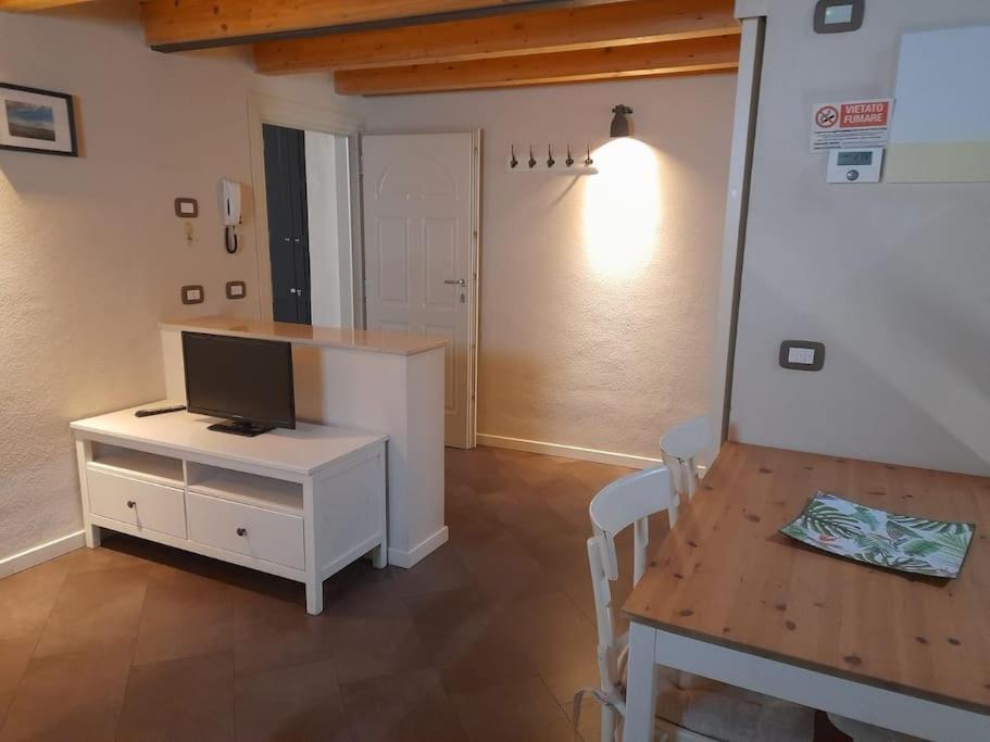 Appartement Iseo Loft - Comfort In Downtown Extérieur photo